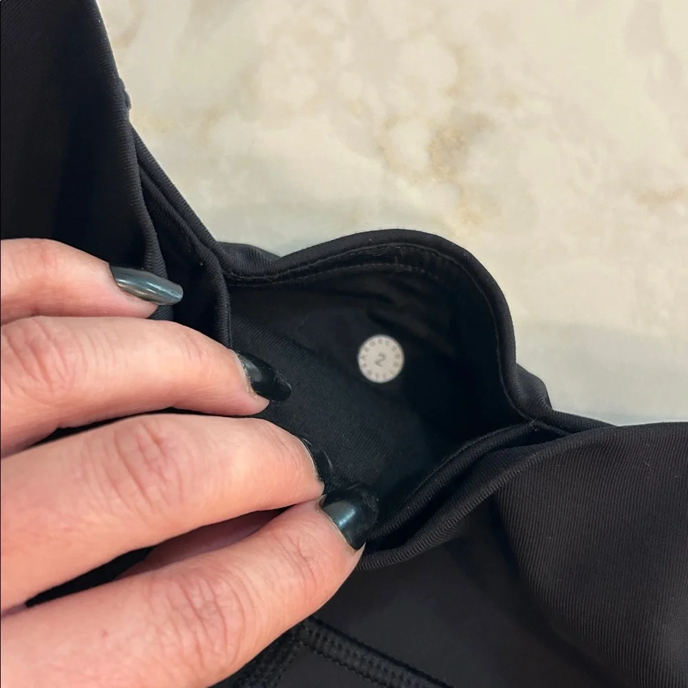 Lululemon Fresh in Mesh - Crop Leggings
